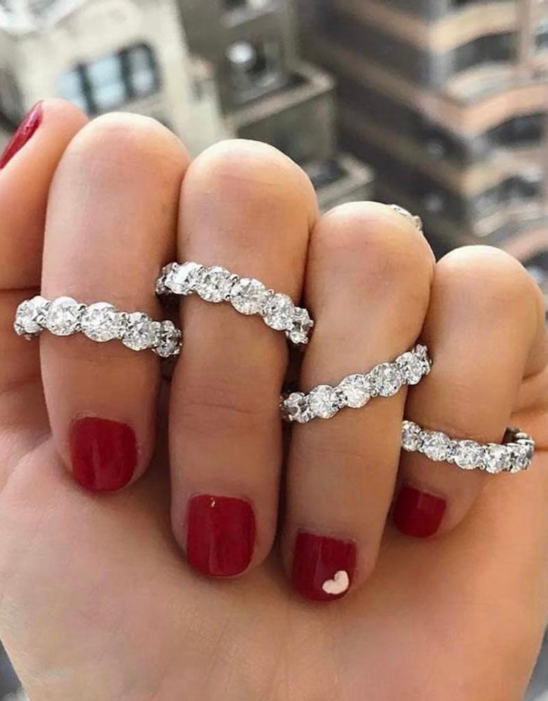 Women Custom Diamond Wedding Bands in Los Angeles – White Gold & Eternity Styles