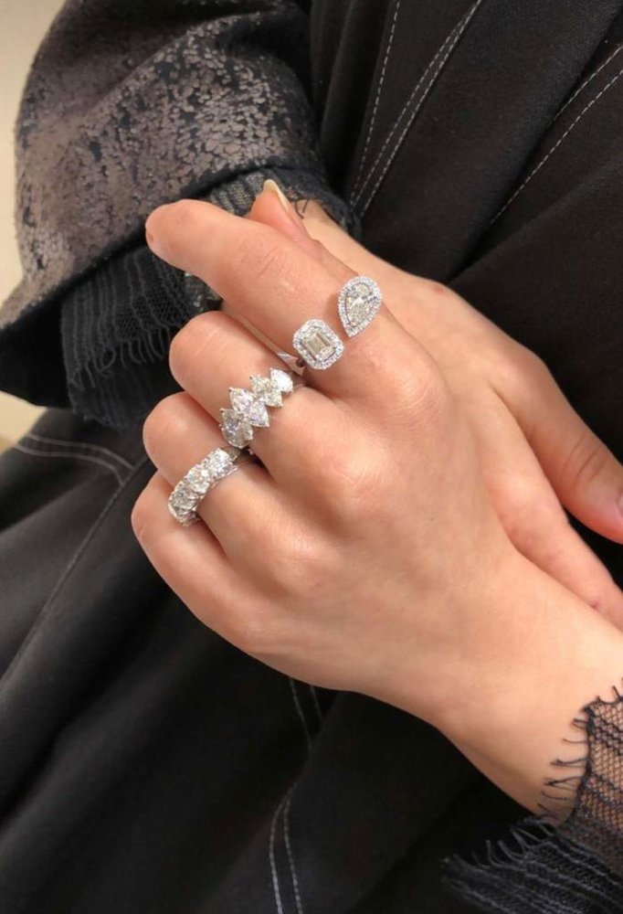 The Latest Styles and Trends in Los Angeles for Engagement Rings