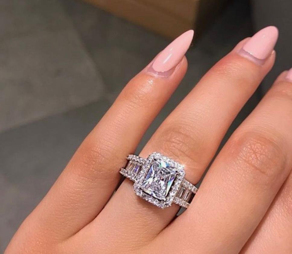 Finding the Best Engagement Rings, Wedding Bands, and Studs in Los Angeles